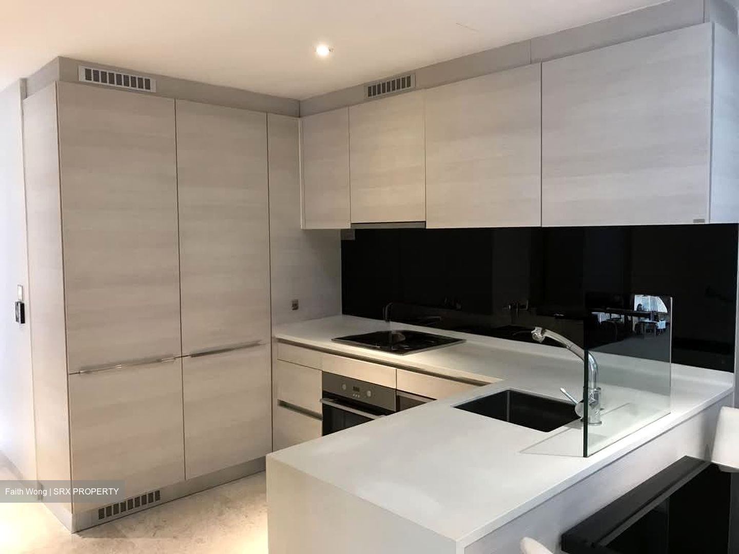 6 Derbyshire (D11), Condominium #616431131
